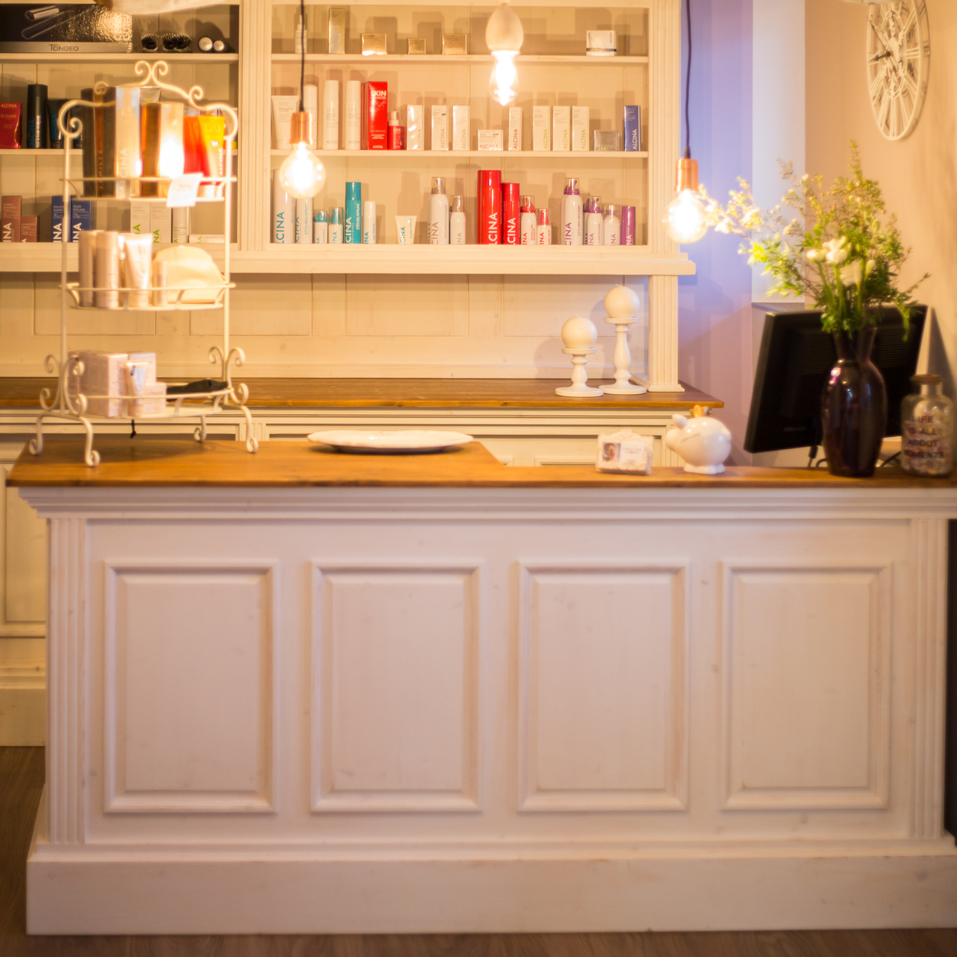 Salon